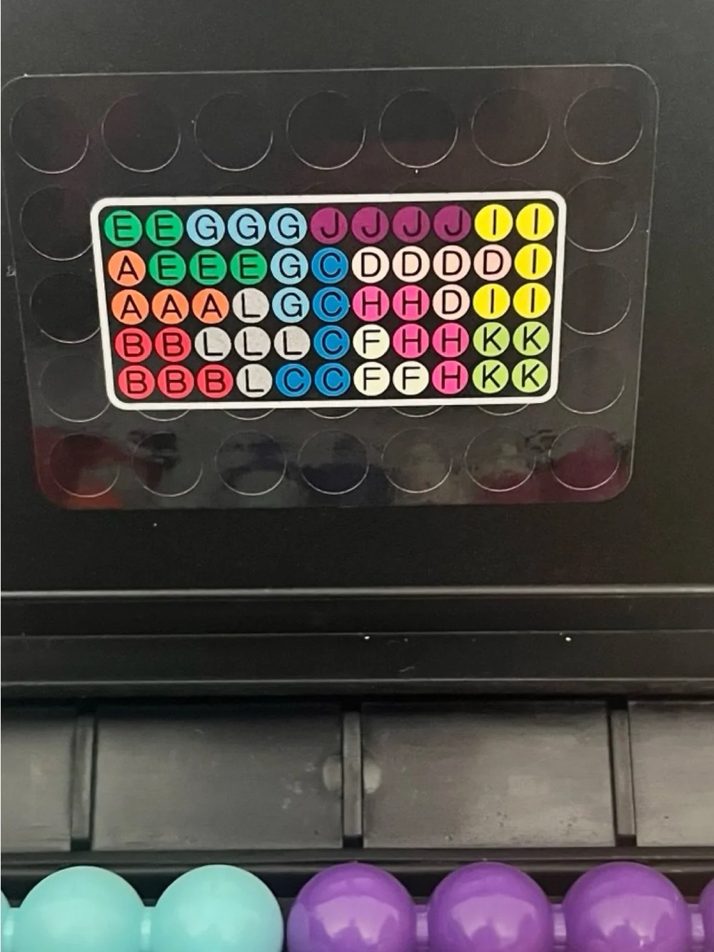 Kanoodle Puzzle Game